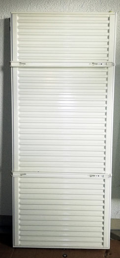 nagelneuer Heizkörper 140 x 60 x 10 cm. Hat noch nie Heizwasser gesehen